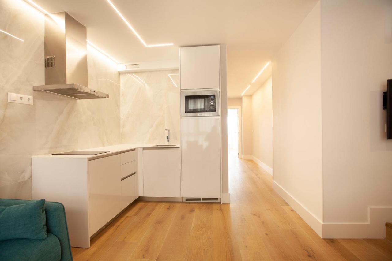 Apartamentos Reina Victoria 桑坦德 外观 照片