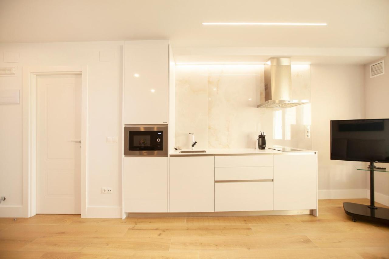 Apartamentos Reina Victoria 桑坦德 外观 照片