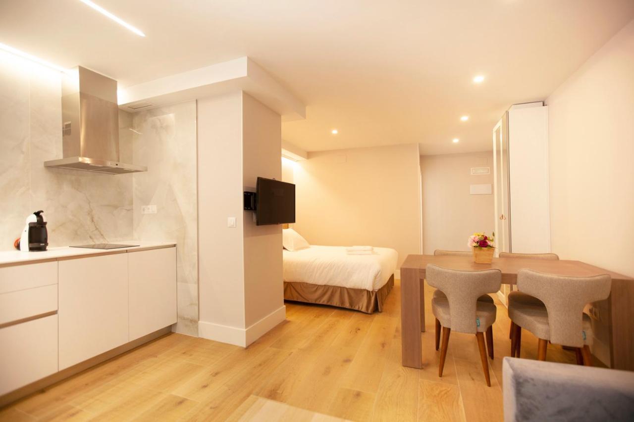 Apartamentos Reina Victoria 桑坦德 外观 照片