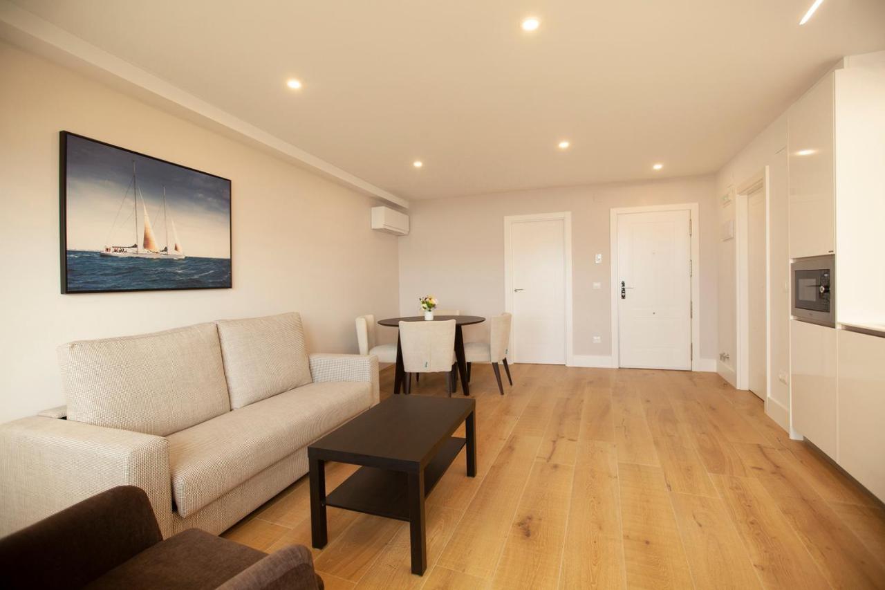 Apartamentos Reina Victoria 桑坦德 外观 照片