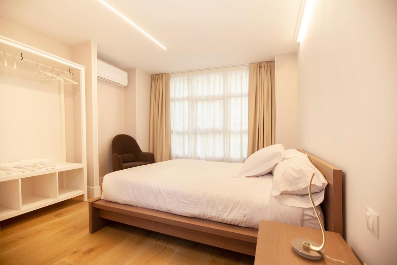 Apartamentos Reina Victoria 桑坦德 外观 照片