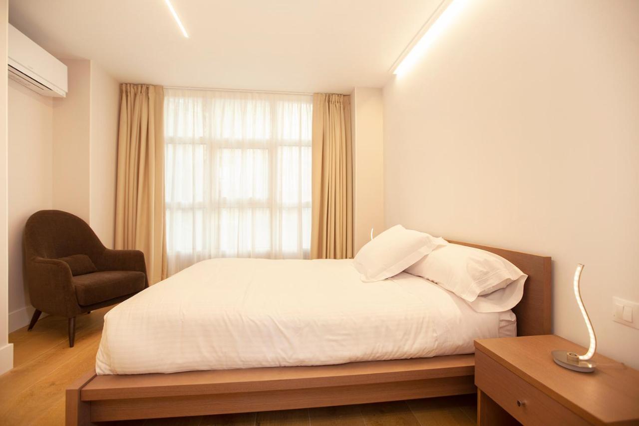 Apartamentos Reina Victoria 桑坦德 外观 照片